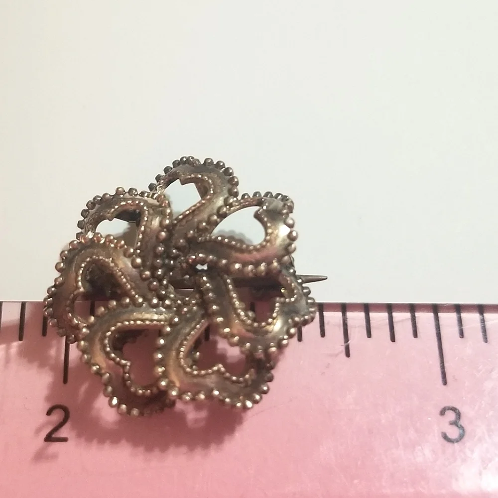 1800s Victorian Etruscan Sterling Hearts Brooch